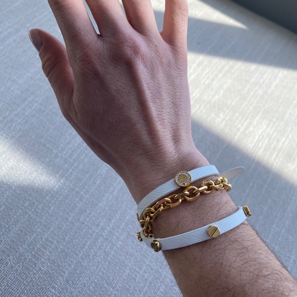 henri bendel Jewelry - Henri Bendel wrap bracelet